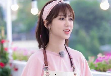 杨紫吃瓜爆料,一场吃瓜爆料的真实大戏