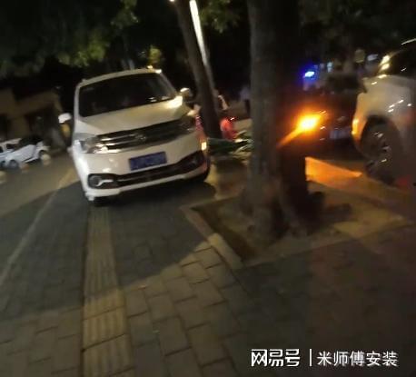 被车撞了吃瓜,揭秘事故背后的真相