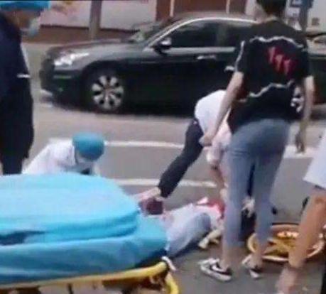 砍人吃瓜事件,揭秘砍人吃瓜事件的惊人真相