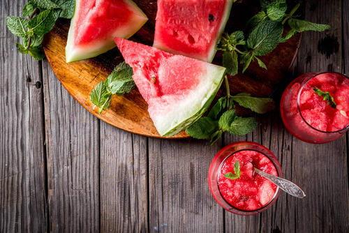 在线吃瓜扒,揭秘在线吃瓜扒背后的故事与真相