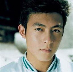 陈冠希吃瓜头像