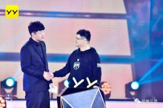 吃瓜直播新郎吃瓜视频,婚礼现场成热门话题